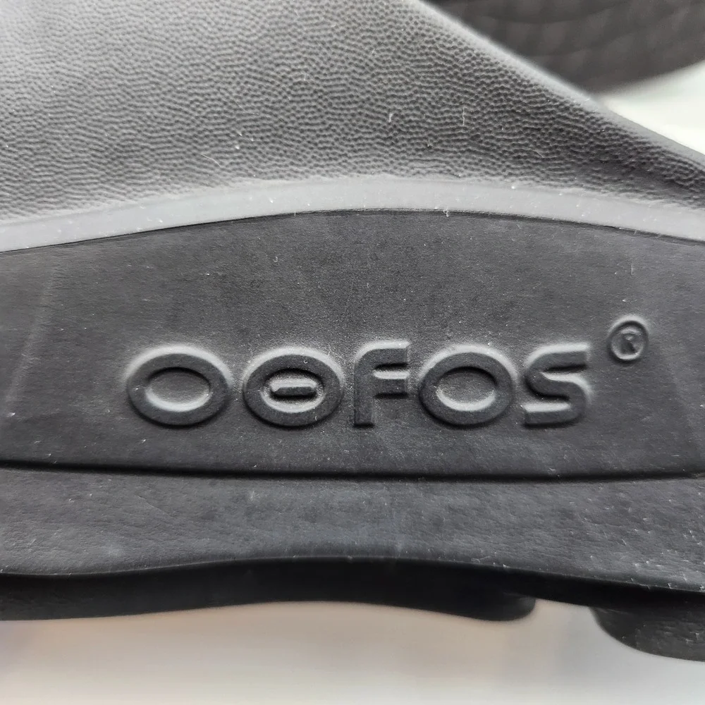 Oofos OOmega OOahh Womens 9 Slide‎ Core Black Casual Slip On Recovery Sandal